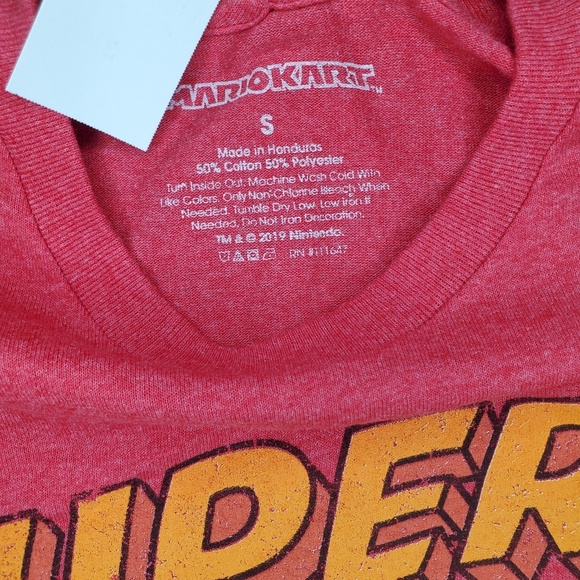 Mario Kart Super Mario Graphic T - Picture 3 of 3